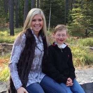 Meet your Posher, Julia