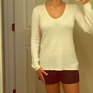 Cream Old Navy knit sweater