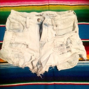 Destroyed high waisted shorts