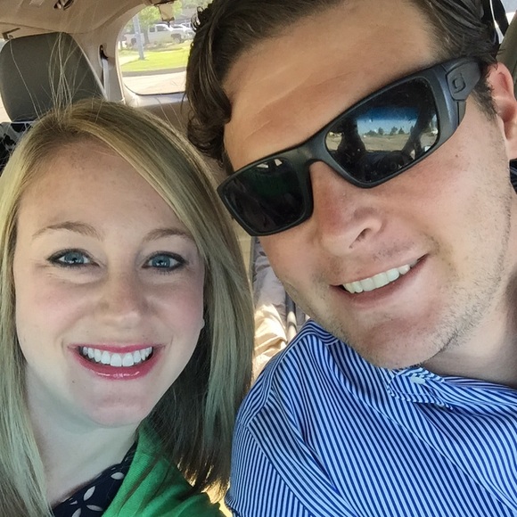 Meet your Posher, Leah - Picture 2 of 2