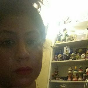 Meet your Posher, Michele