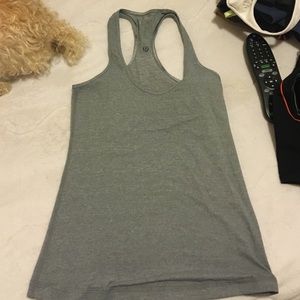 Lululemon workout Tank