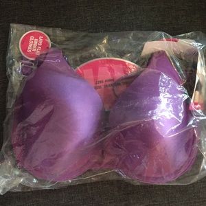 Bran new Maidenform T shirt bra