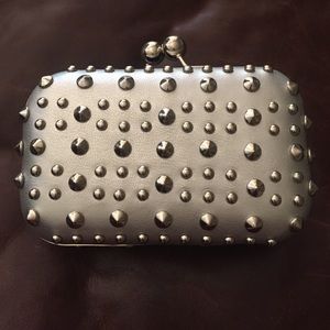 Silver clutch