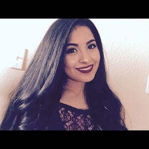 Meet your Posher, Jailene