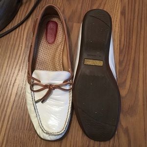Sperry size 7 1/2 loafer