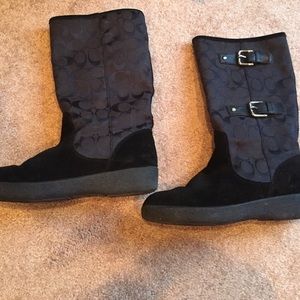 COACH boots with rubber bottom and fur lining