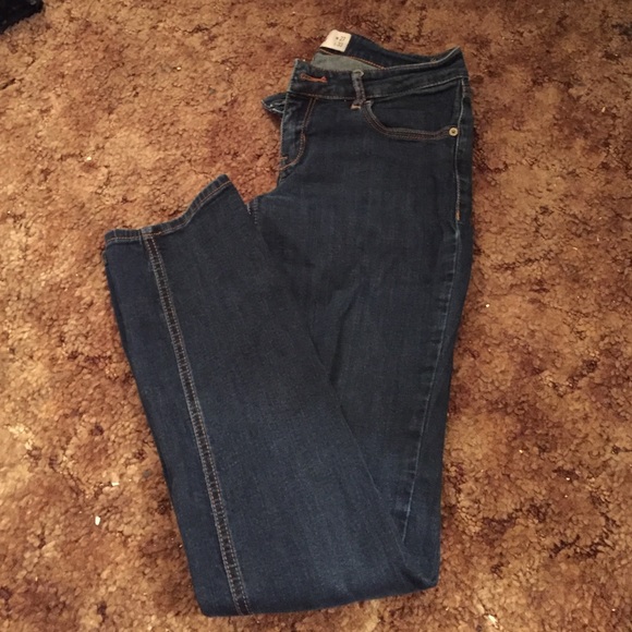 Hollister Dark Wash Skinny Jeans