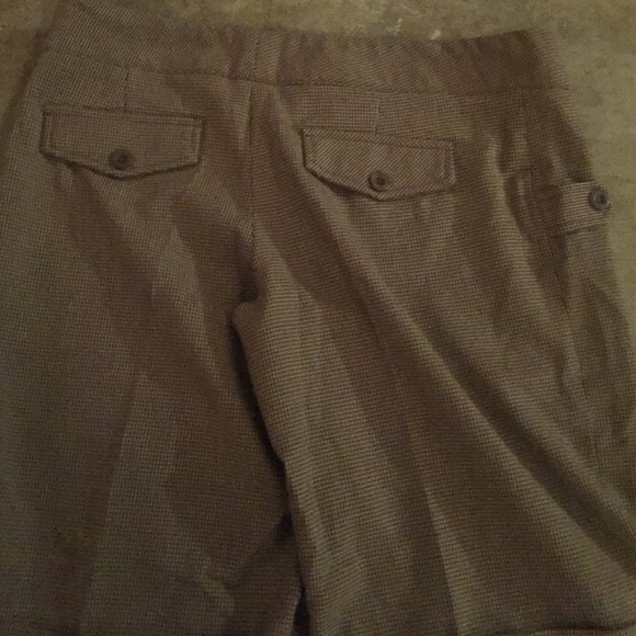 Bermuda pants - Picture 2 of 2