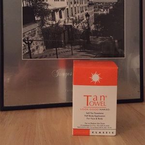 Tan Towel Classic 10 Towelettes Half Body