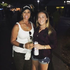 Meet your Posher, Loren