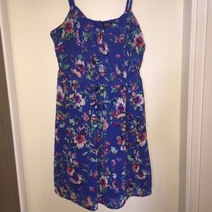 Adjustable strap floral dress