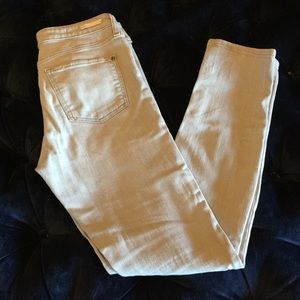 Anthropologie Light Gray Skinny Jean Size 28
