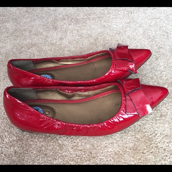 Pointed flats