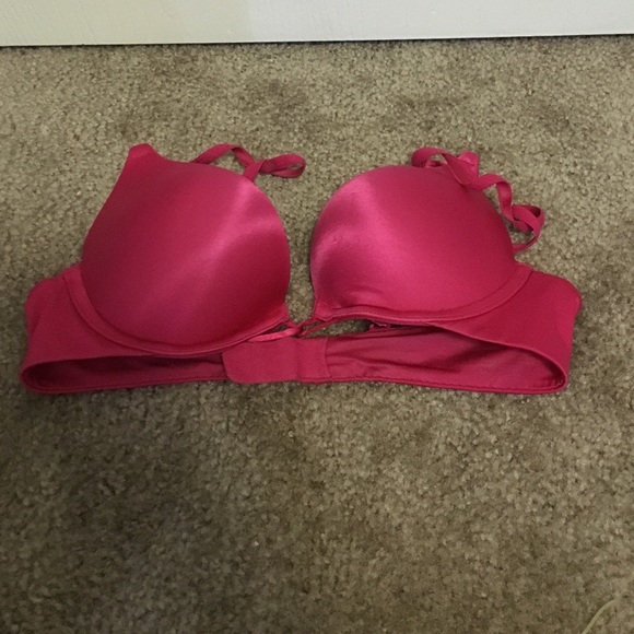 ⚡️FINAL SALE⚡️ VS Miraculous Plunge Add 2 Cups Bra