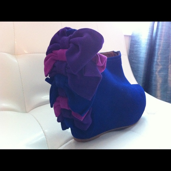 Back bow 🎀 booties. - Picture 2 of 2