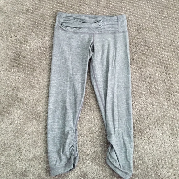 lululemon athletica Pants - Lululemon Size 4 crops