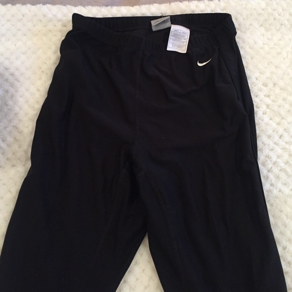 Tight Nike running pants