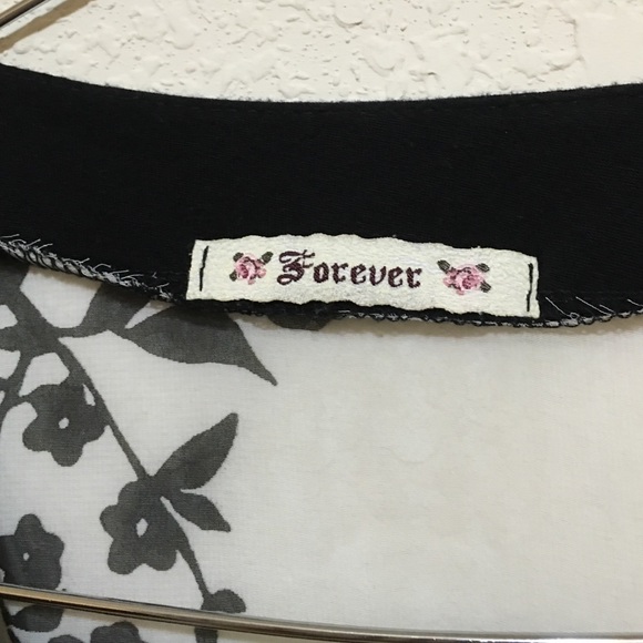 Top - Picture 3 of 3