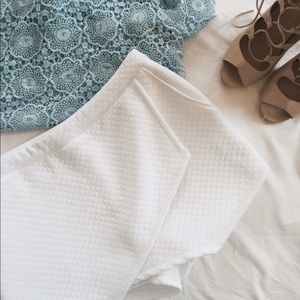 Abercrombie and Fitch white wrap skort