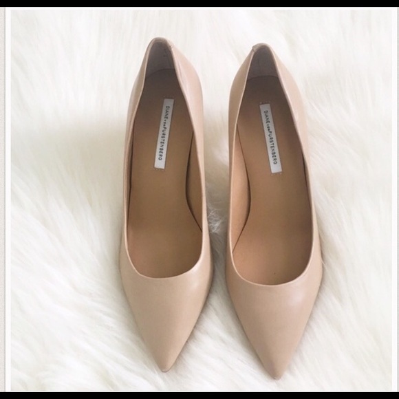 Diane Von Furstenberg classy pumps - Picture 1 of 4