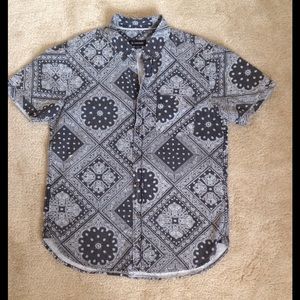 ZANEROBE short sleeve button down. Size L.