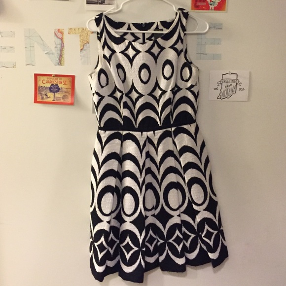 Taylor Black and White Print Dress