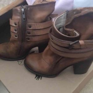 Blaze Freebird bootie