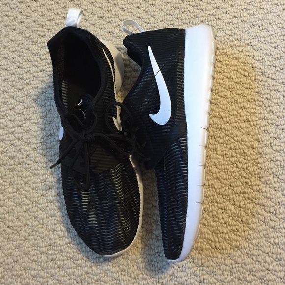 Nike Roshes