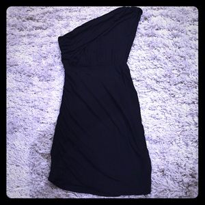 Black sexy one shoulder dress