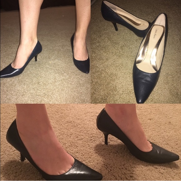 Size 7 Calvin Klein navy pointed toe heels