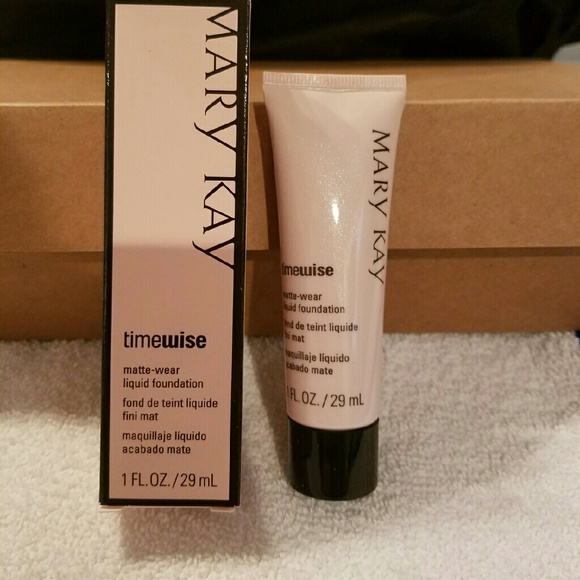 Mary Kay time wise foundation