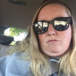 Meet your Posher, Kristin