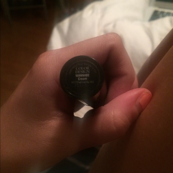 Lancôme Wannabe (cream) lipstick - Picture 3 of 3