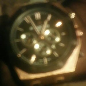 Meet your Posher, James