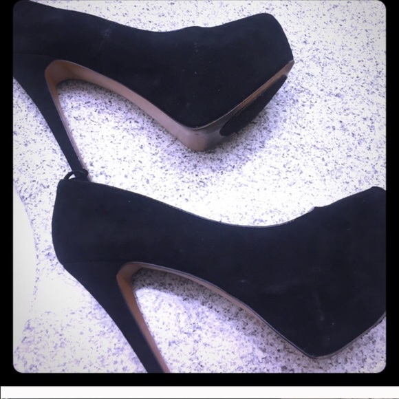 Black heels