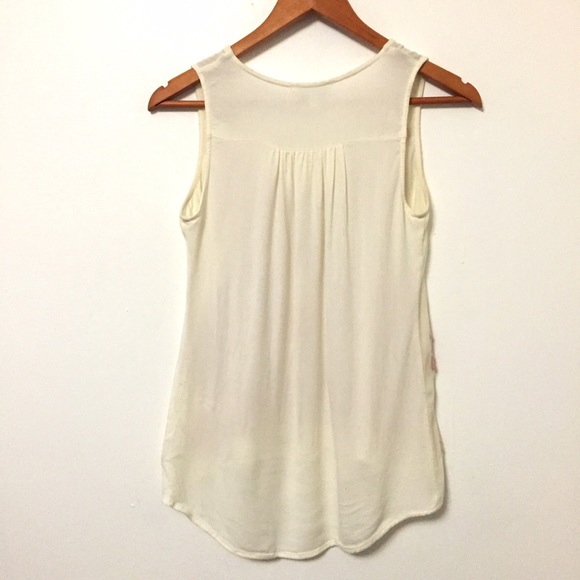 Charming Coral Floral Overlay Tank - Picture 3 of 4