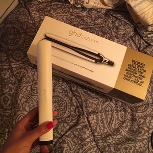 Ghd platinum flat iron