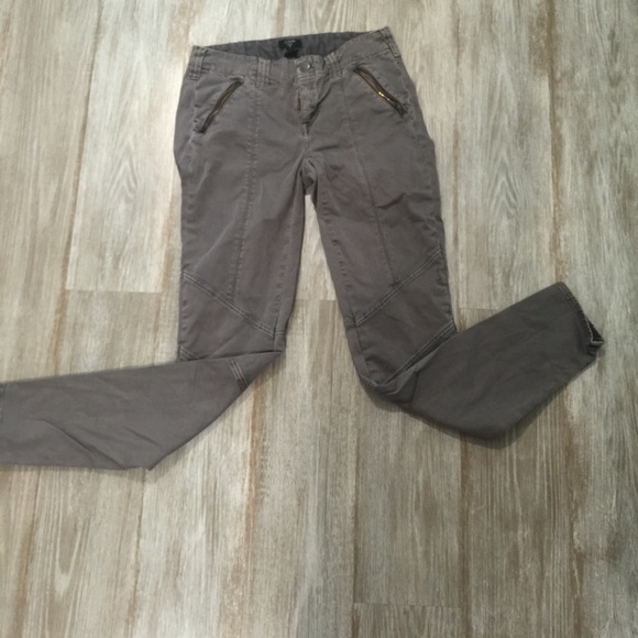 🎉flash sale🎉Grey j-crew chino!
