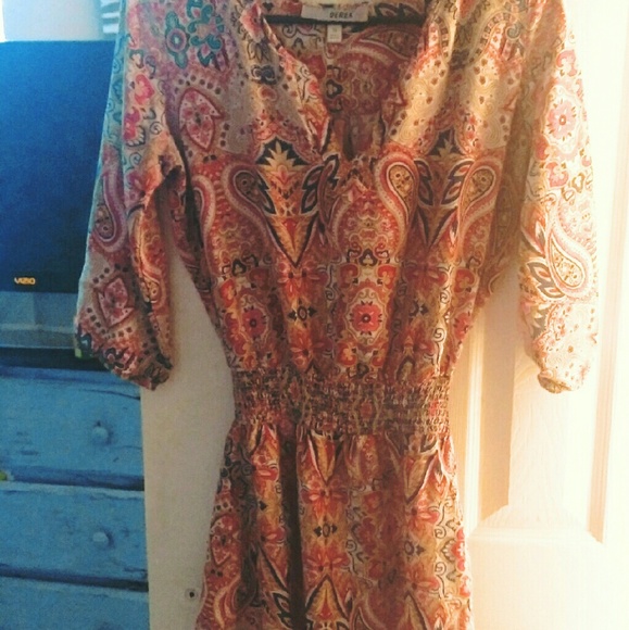 Dress - Picture 3 of 4