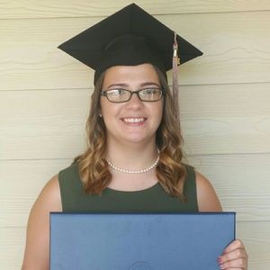 Meet your Posher, Kristen