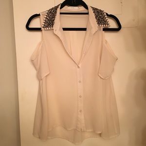 Lush brand size M creme studded collar top