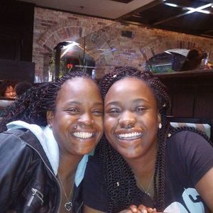 Meet your Posher, Adina