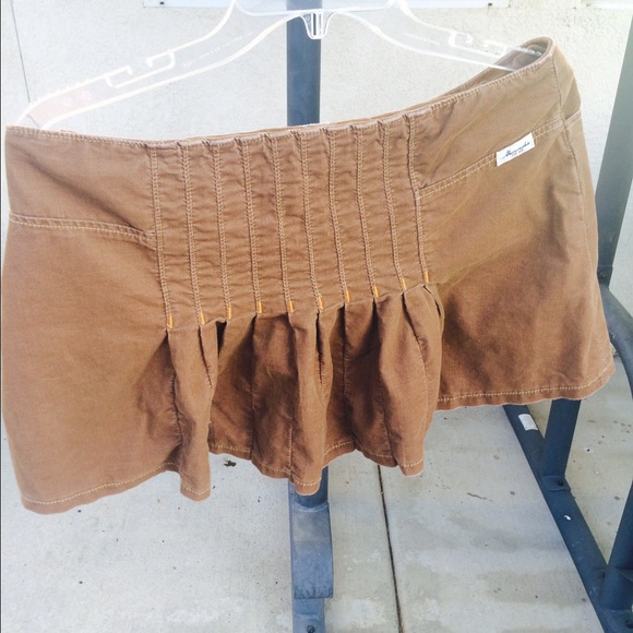 Abercrombie & Fitch skirt size 6 - Picture 2 of 2