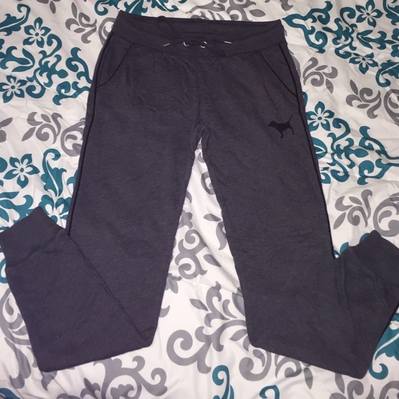 PINK Skinny/straight leg sweatpants