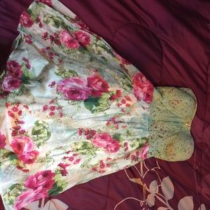 Red rose floral mini dress