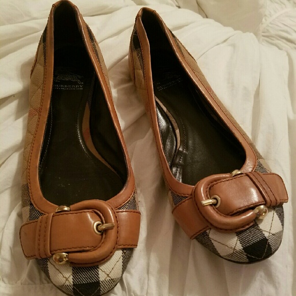 Burberry Flats