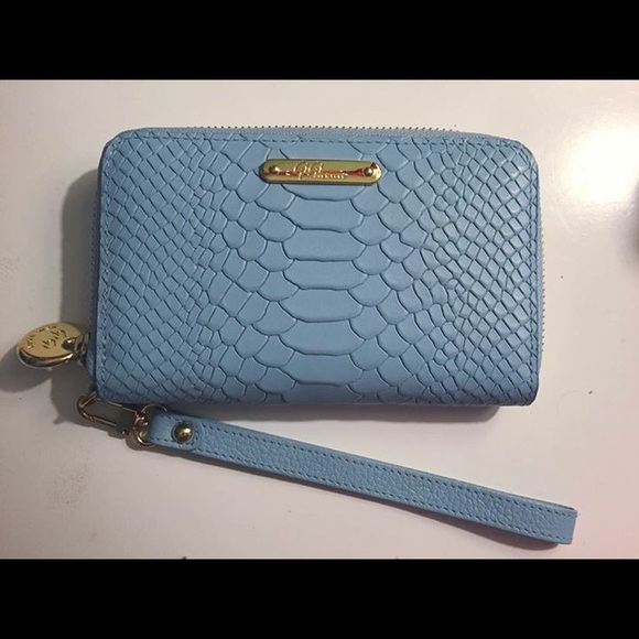 Gigi New York iPhone Wristlet