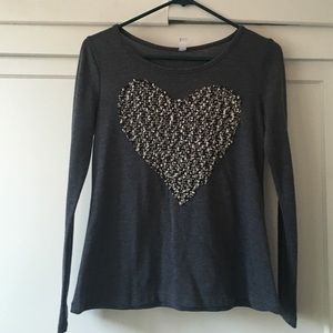 Cute gray long sleeve shirt