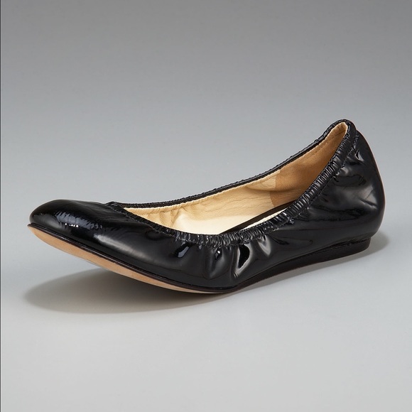 Vera Wang 'Lillian' Patent Black Flats